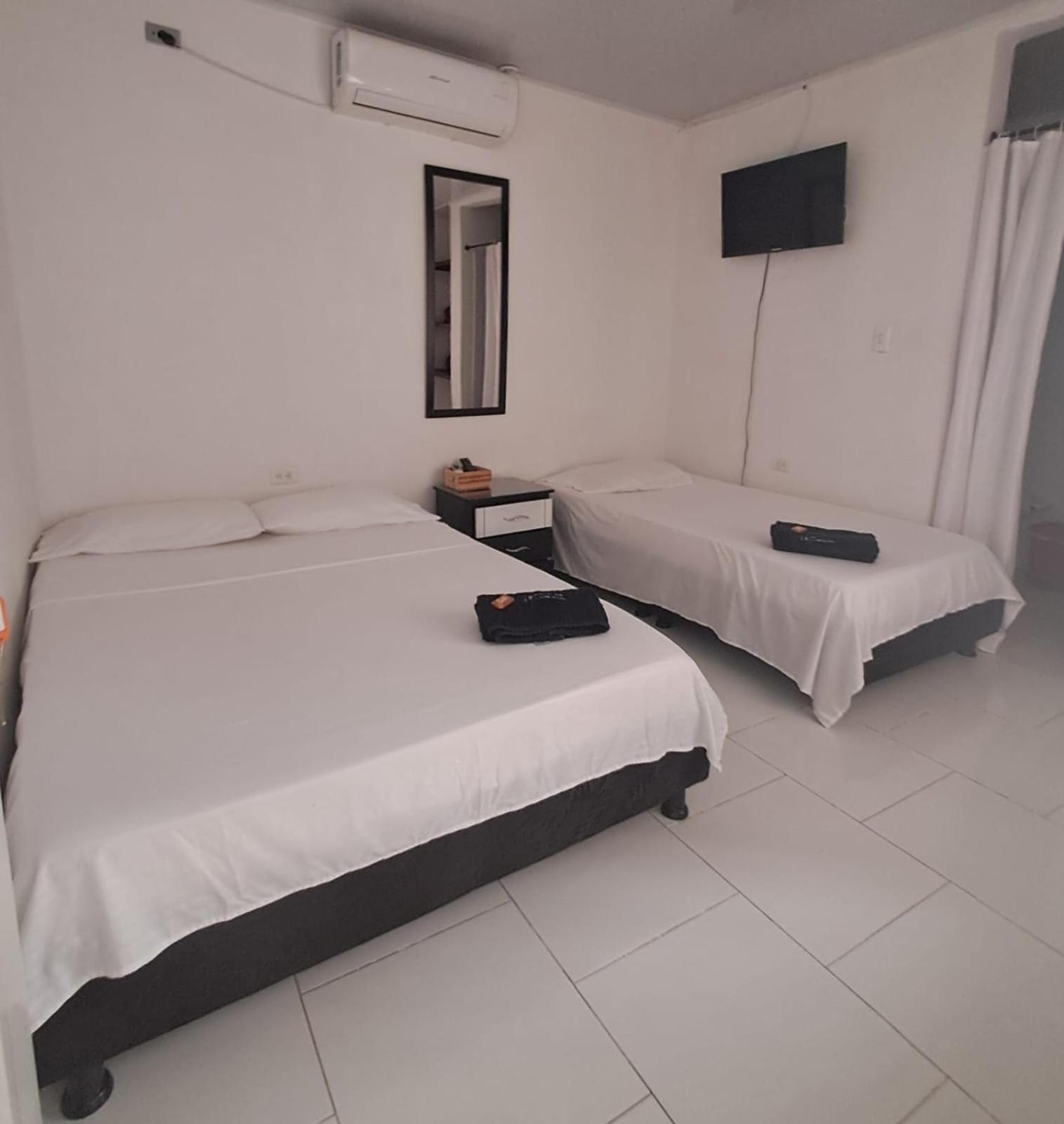 HOSTAL LOS CAMINANTES