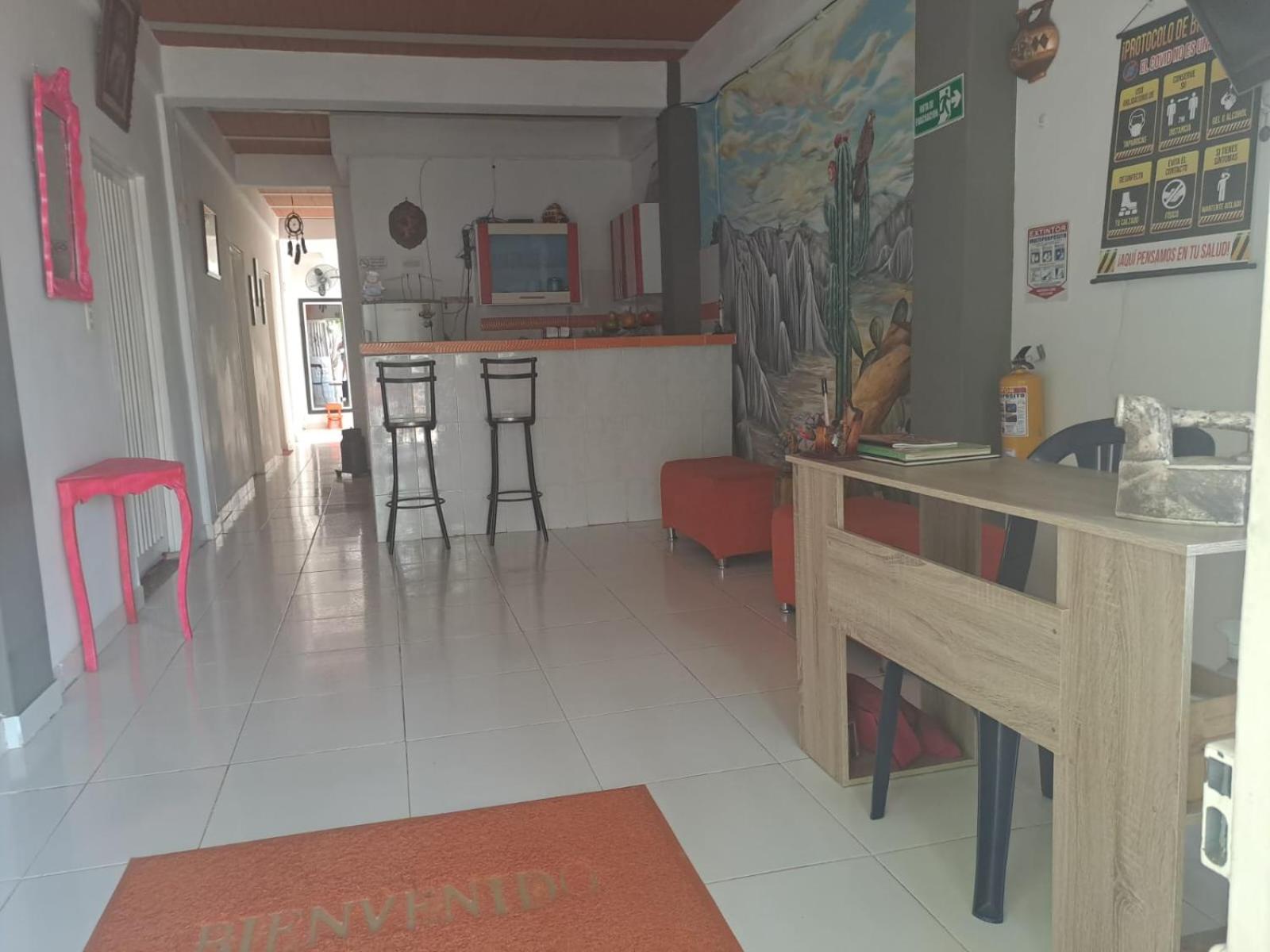 HOSTAL LOS CAMINANTES