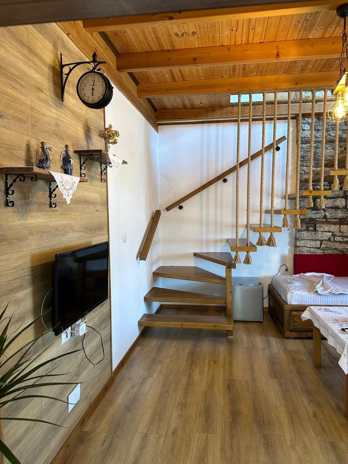Doda Guest House