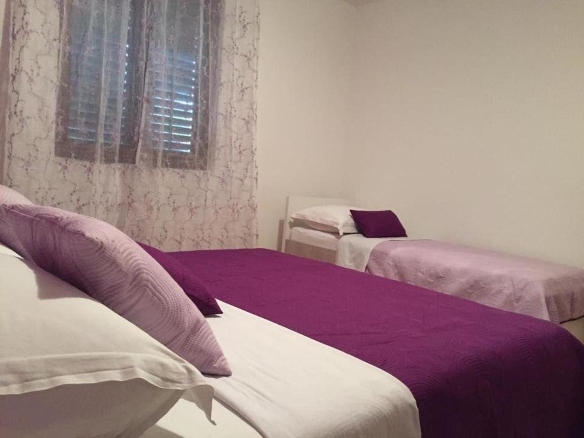 Geräumige Ferienwohnung Mit Schönem Garten
