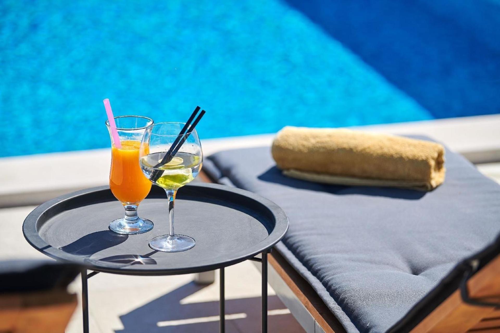 Villa Dolcea Elegant Und Stilvoll Mit Pool view 5