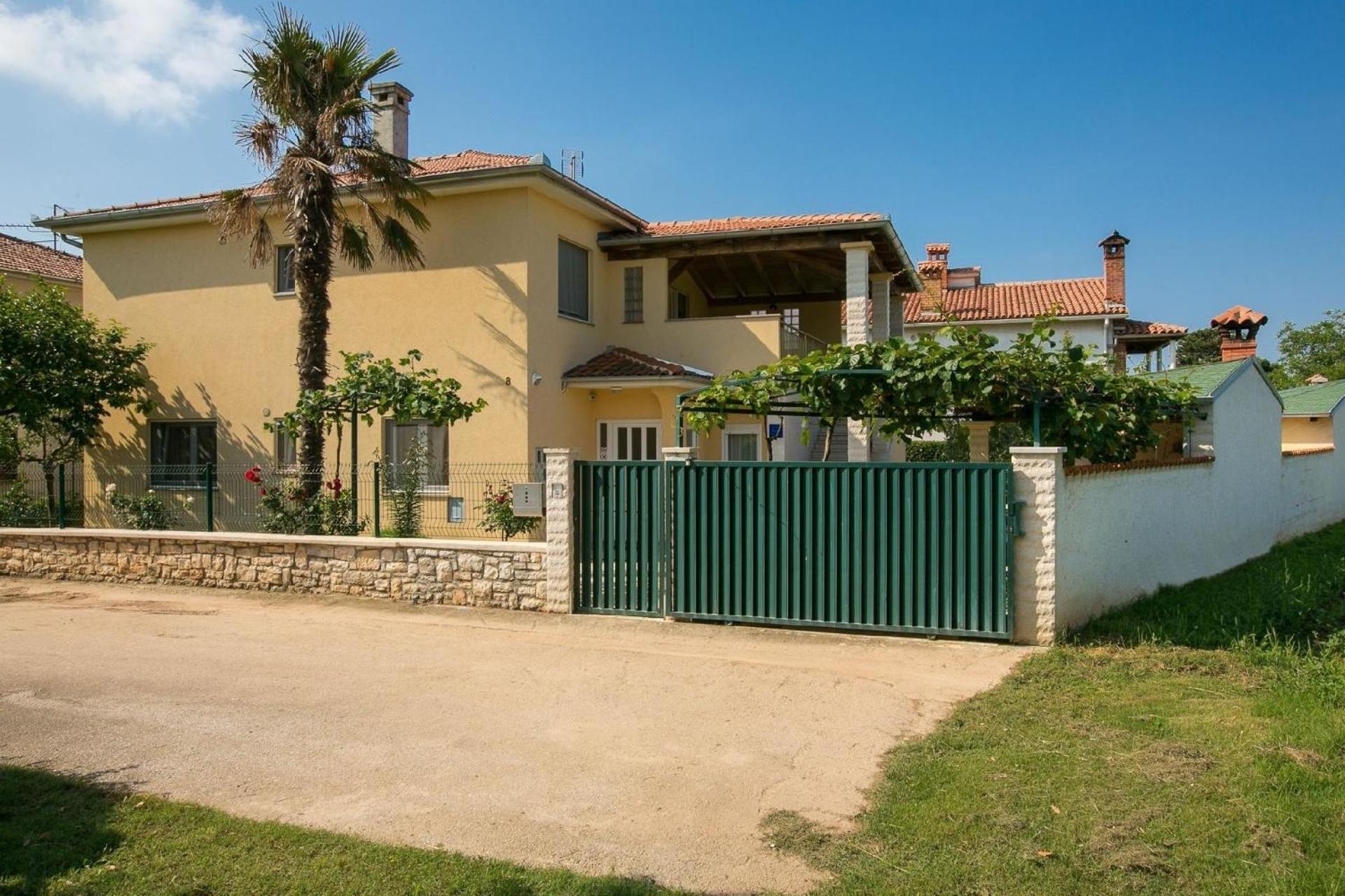 Villa Cera Vodnjan Für 12 Personen view 2