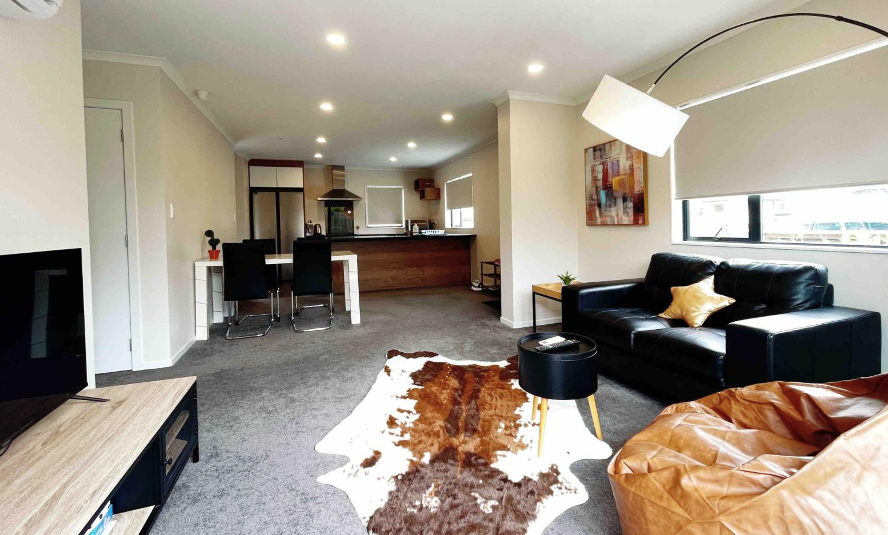 4 En-suite Rooms Town House view 2
