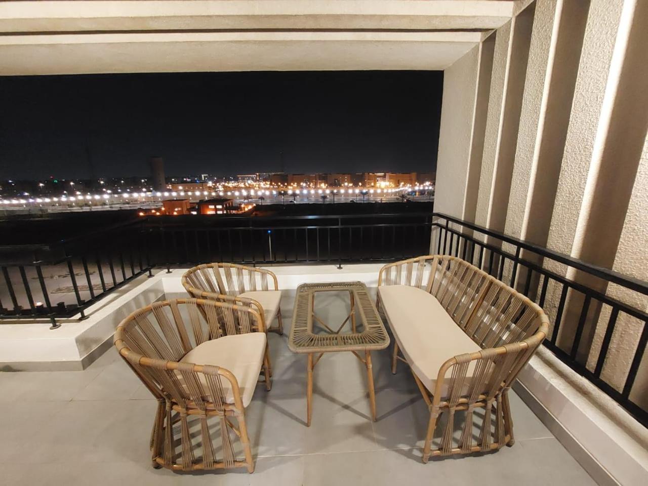 Cairo Festival City ,New, Luxury, Modern 3BR + Maid Room