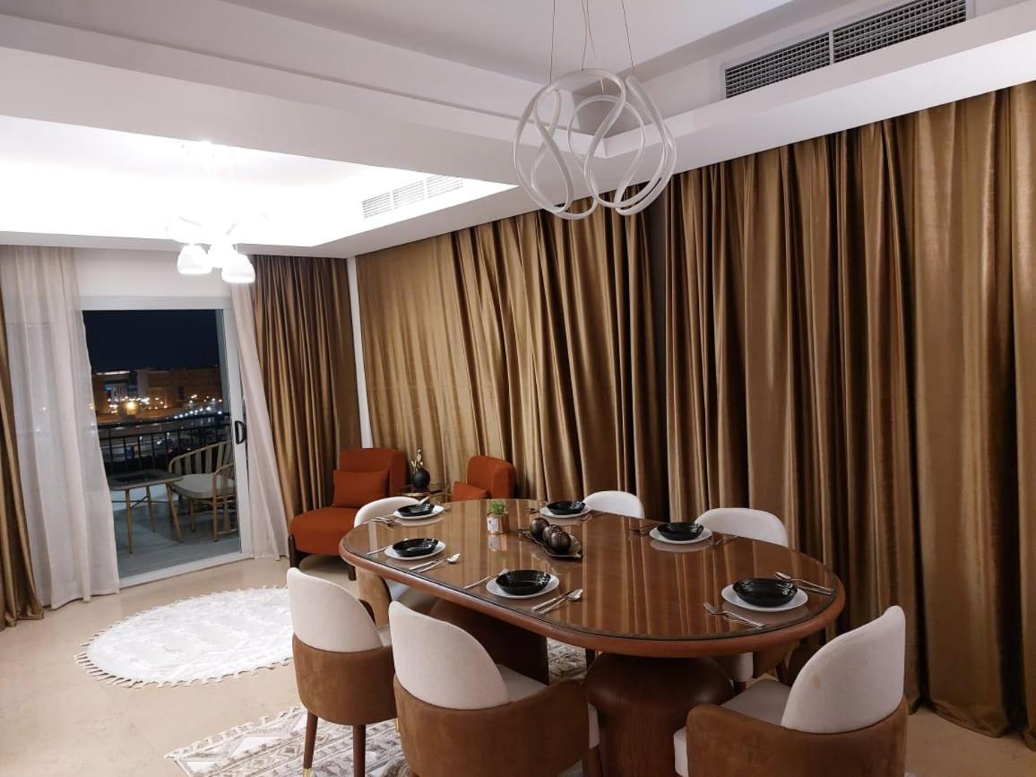 Cairo Festival City ,New, Luxury, Modern 3BR + Maid Room