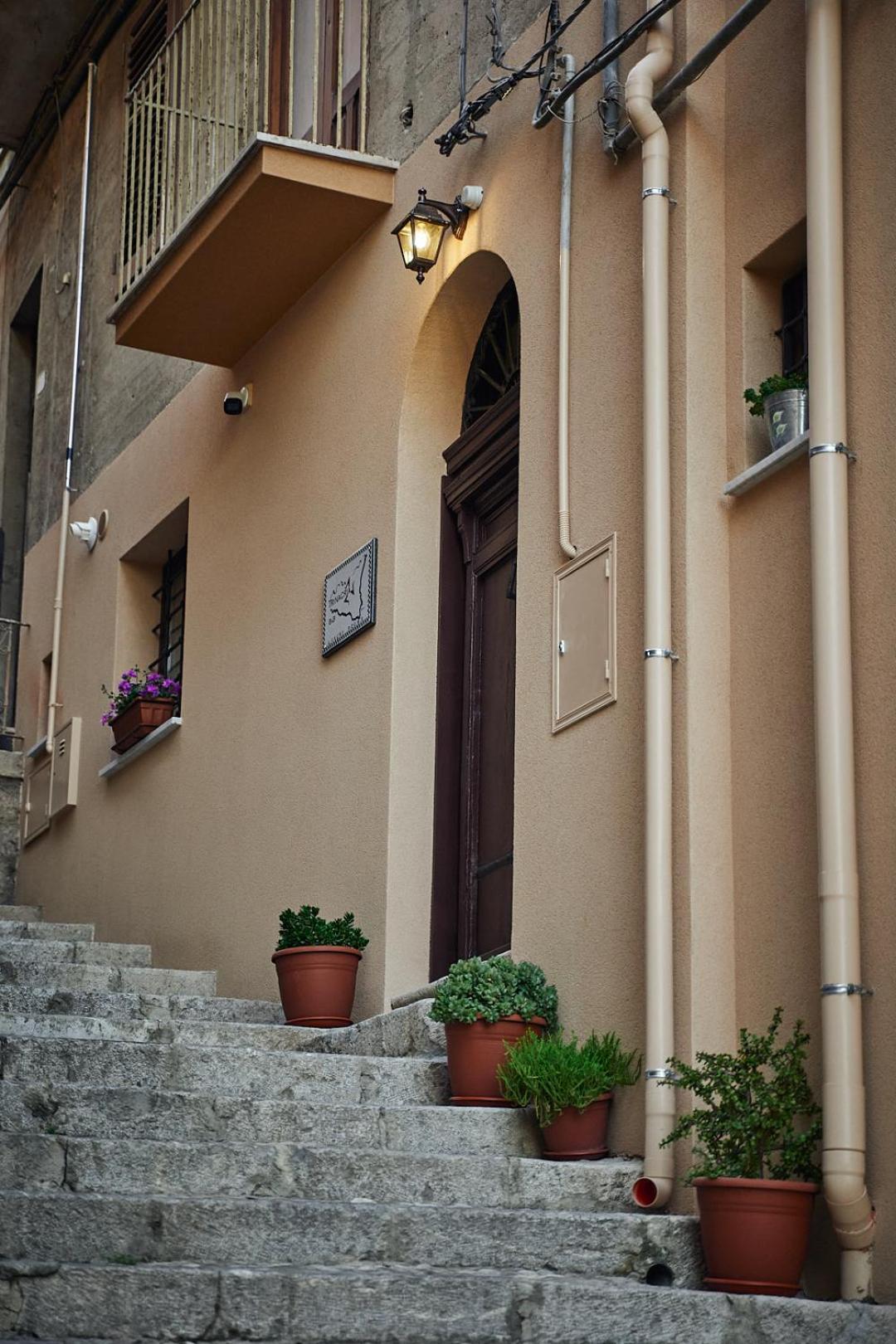 Trinacria Caccamo - Luxury Rooms view 3