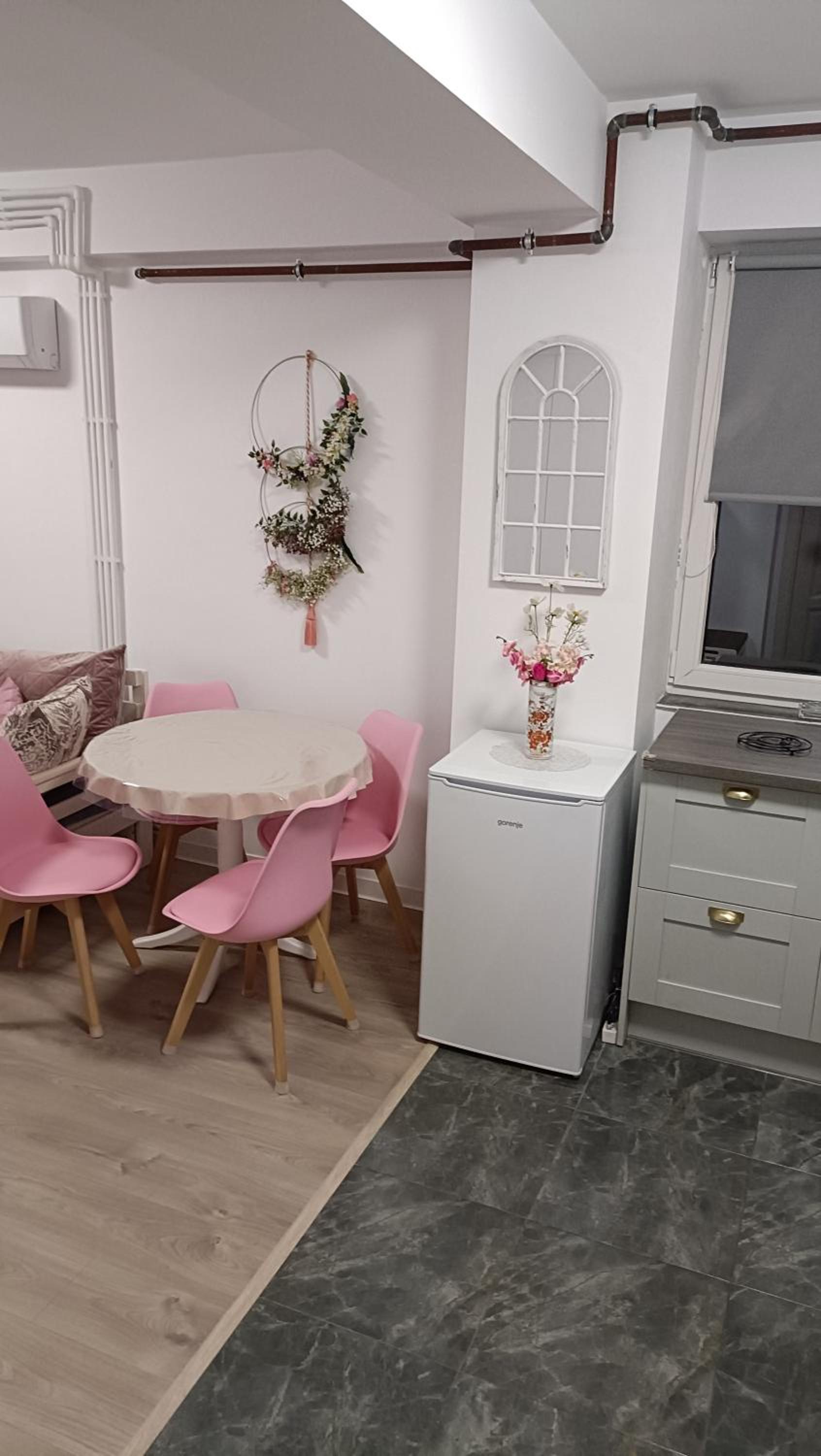 Tudor Apartament