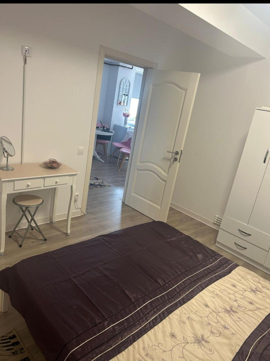 Tudor Apartament