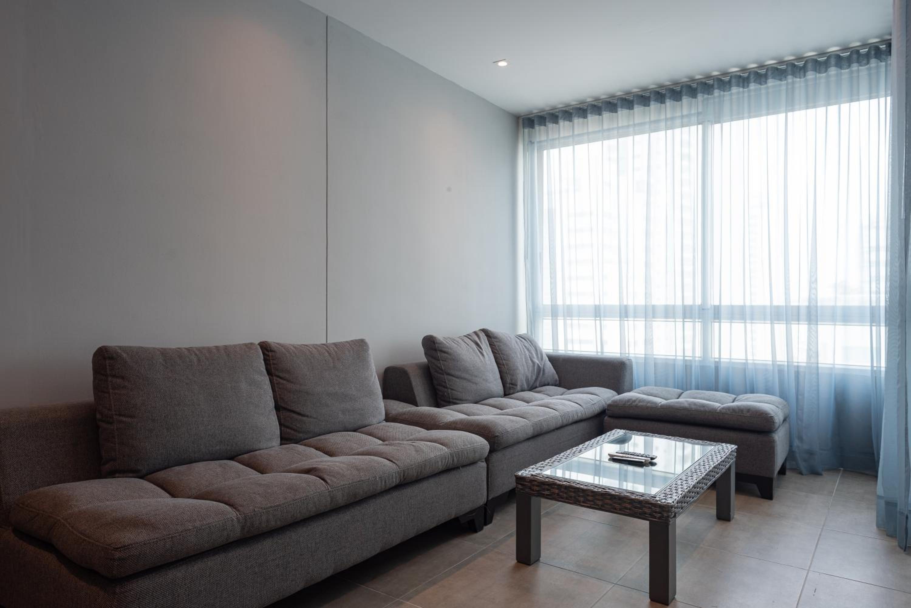 Tres habitaciones - Vista al Mar