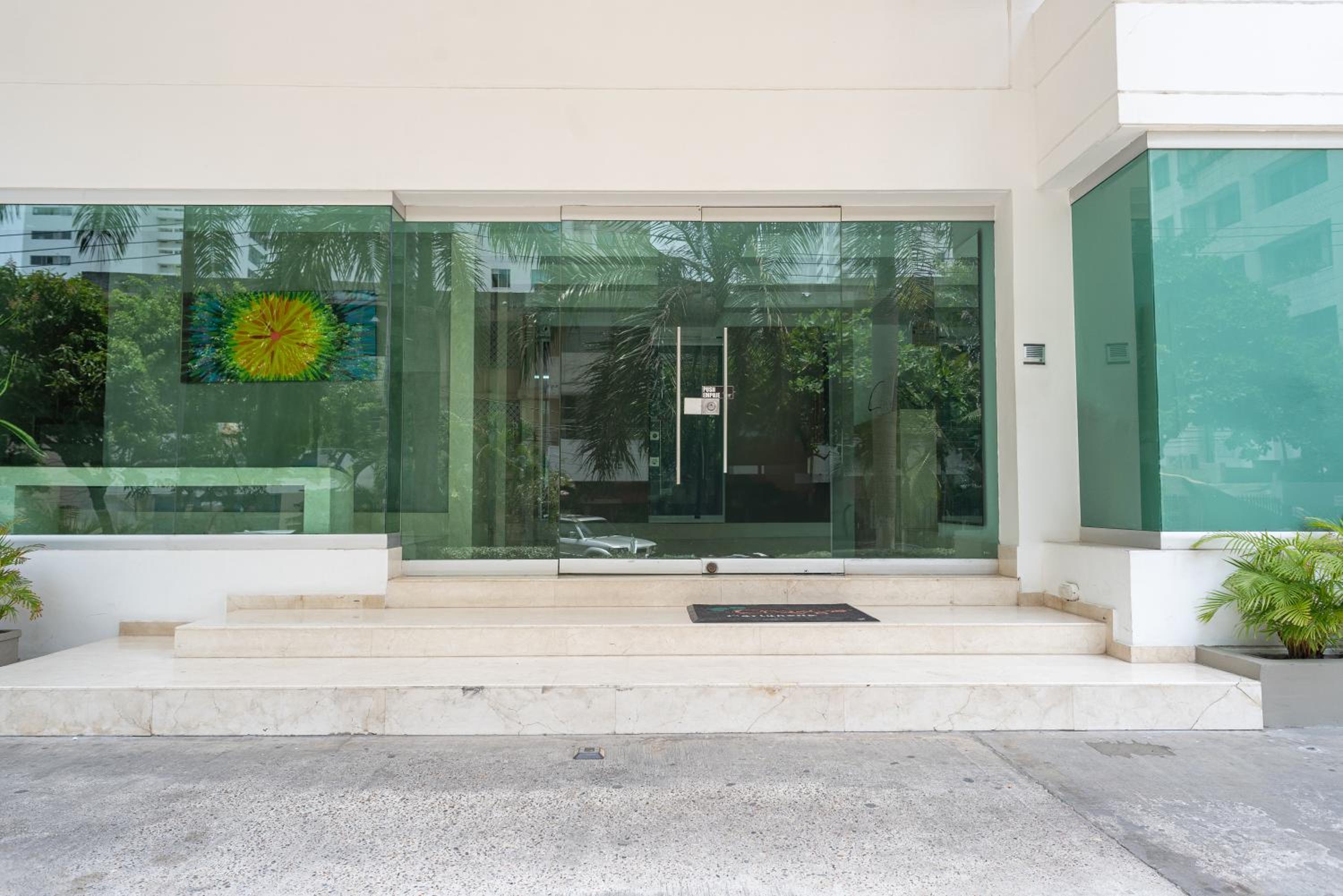 Tres habitaciones - Vista al Mar
