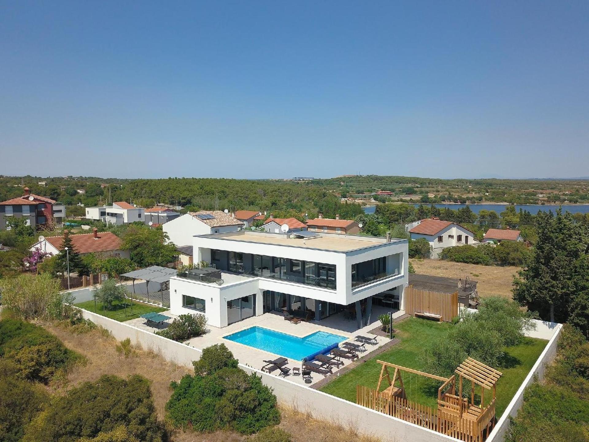 Ferienhaus mit Privatpool für 10 Personen ca 308 qm in Banjole, Istrien Istrische Riviera view 2