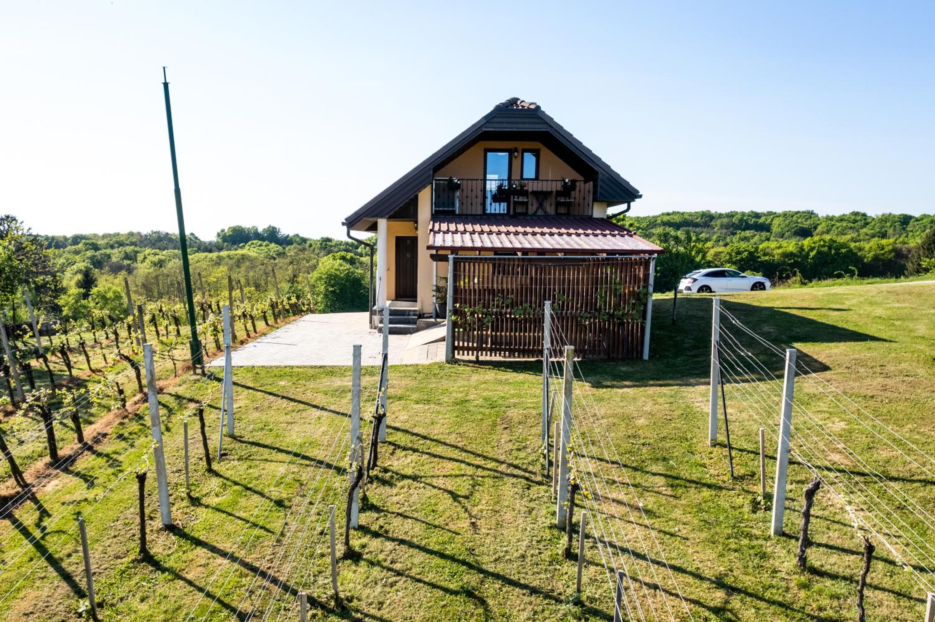 APARTMA ENI view 5