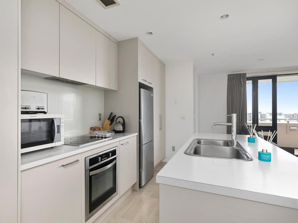 Beautiful Sky Tower View Home near K' Road w/ Free Parking view 5