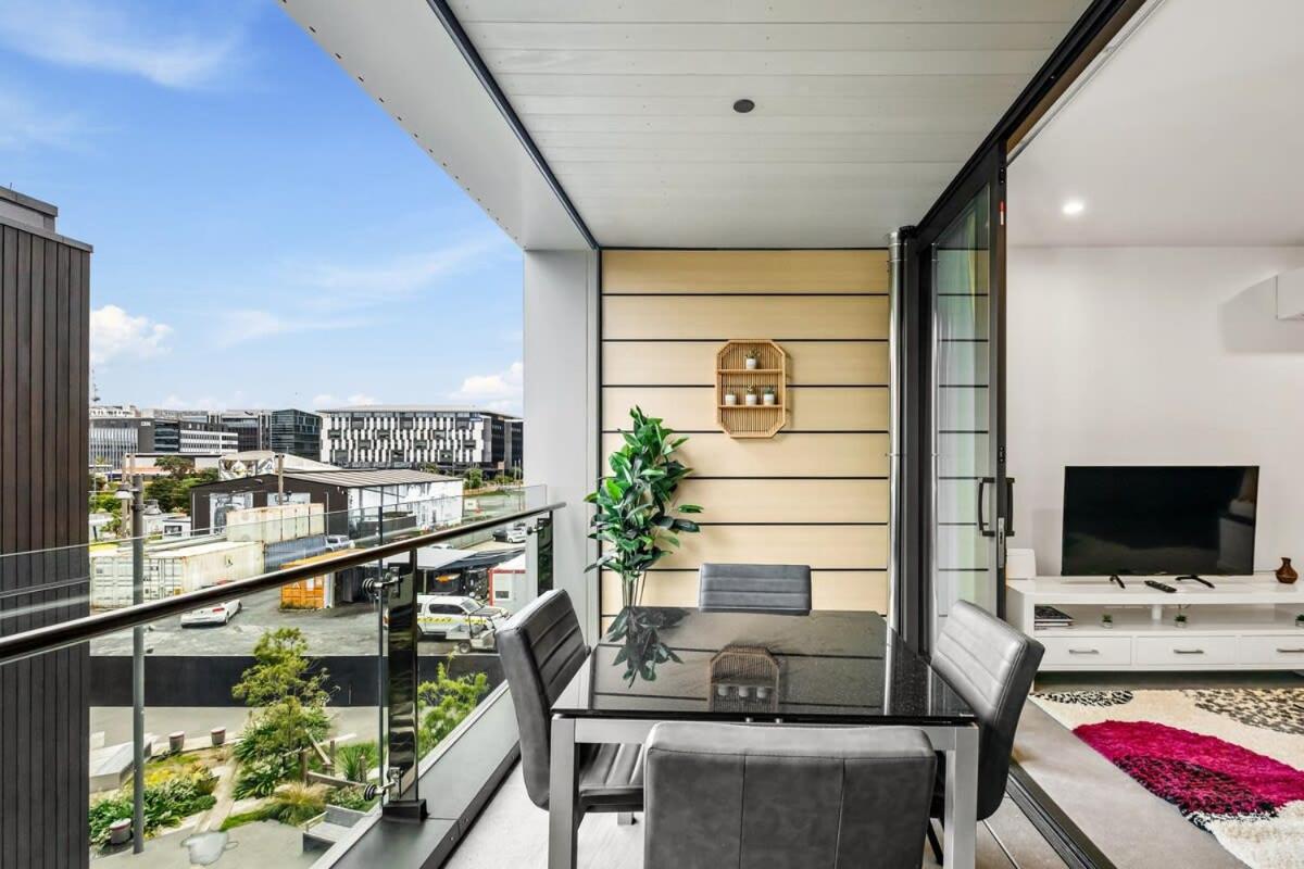 Wonderful Wynyard Quarter studio by Zodiak Stays view 3