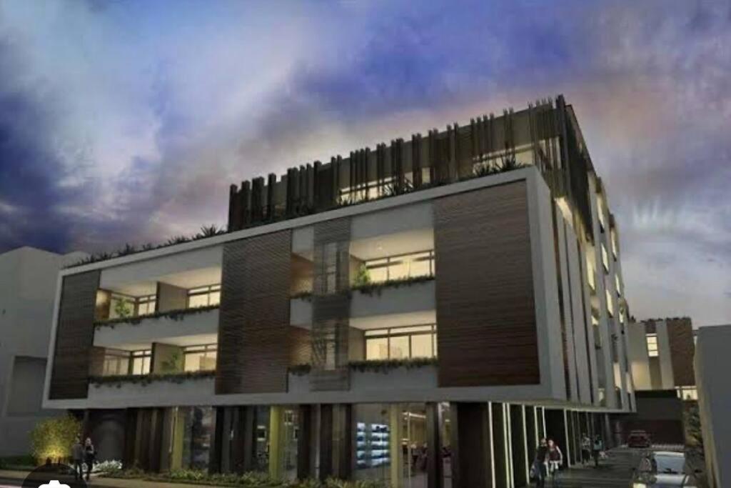 Heart of Mel east best apartment AFL season start