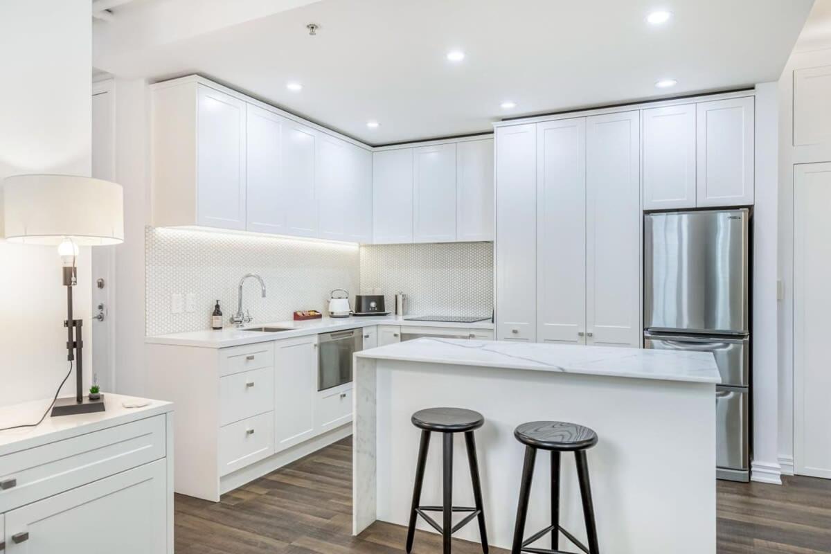 Stylish Central Penthouse view 4