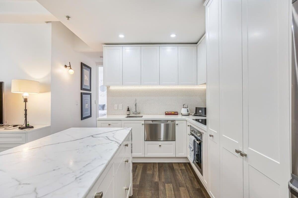 Stylish Central Penthouse view 5