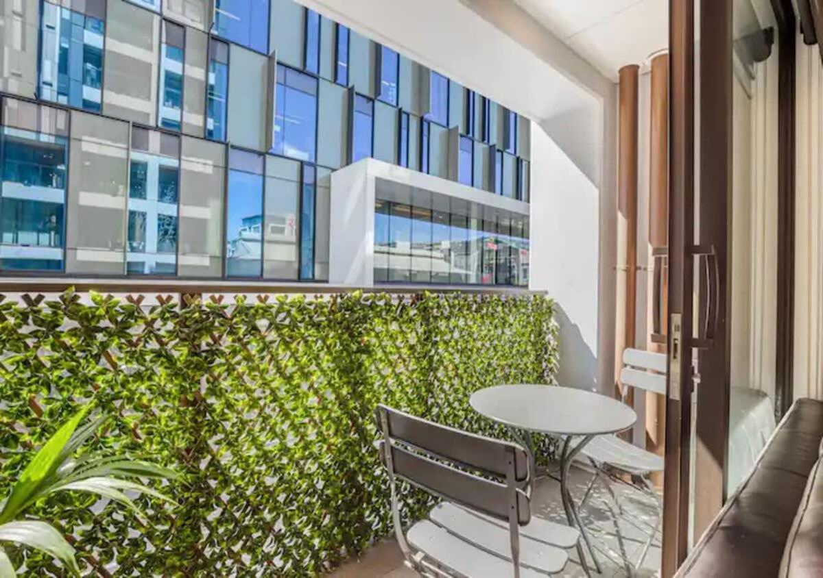 Classy and contemporary living view 5