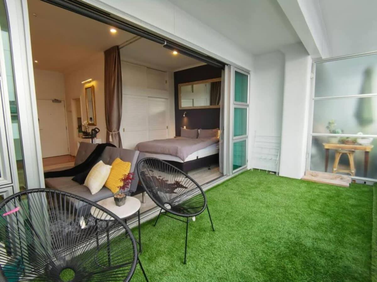 Close to Ferry! Viaduct Studio with a Balcony by Zodiak Stays photo 3