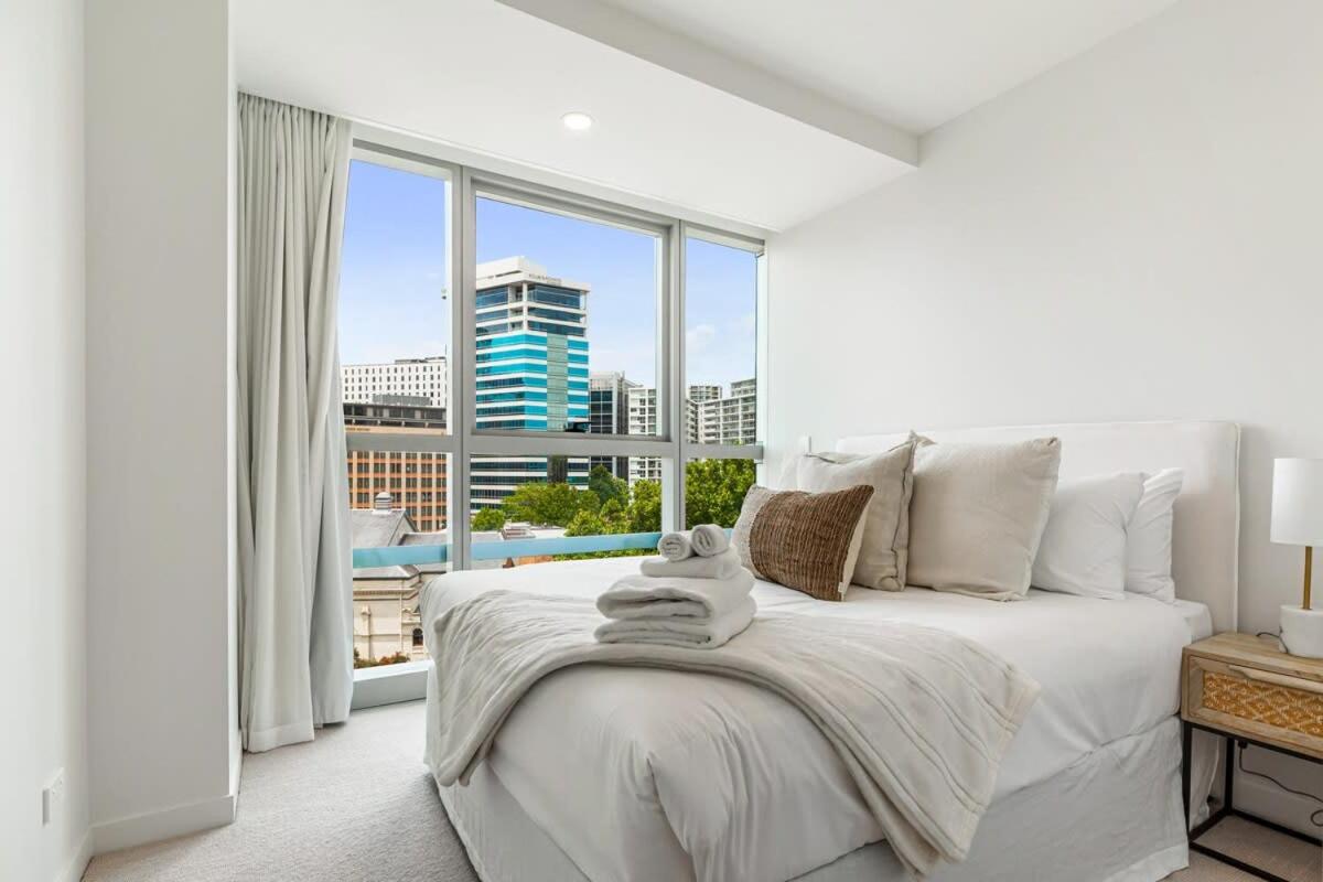Urban Escape Prime Location by Zodiak Stays view 2