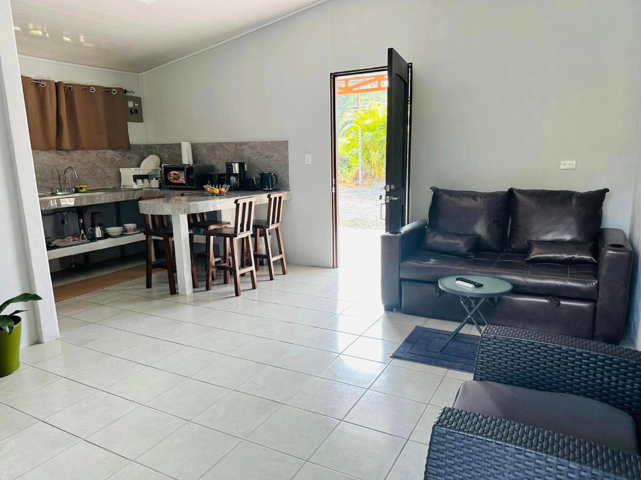 Jonka House Private Jungle Oasis