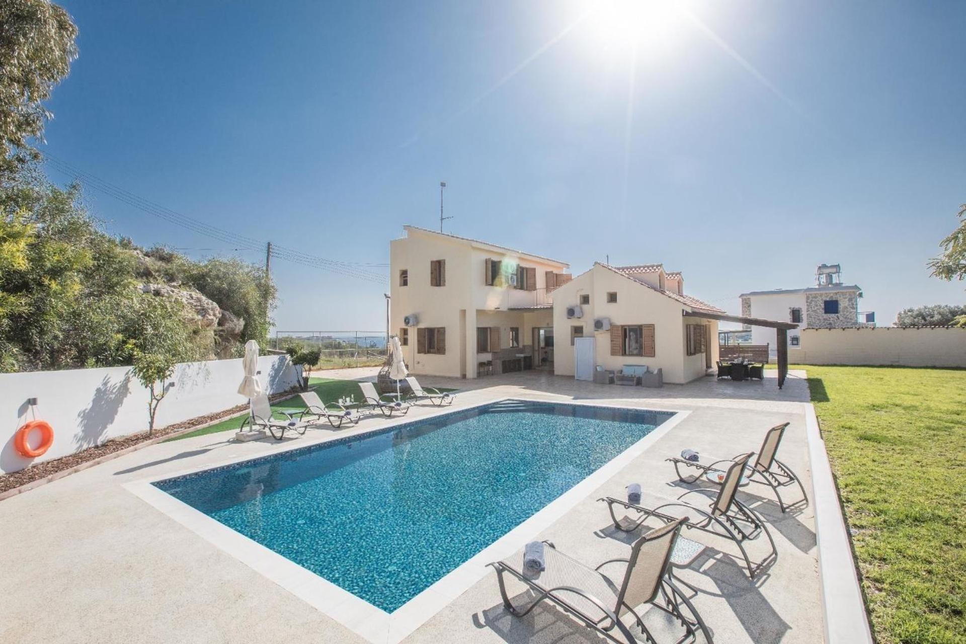 Geräumiges Ferienhaus für 13 Personen in Protaras