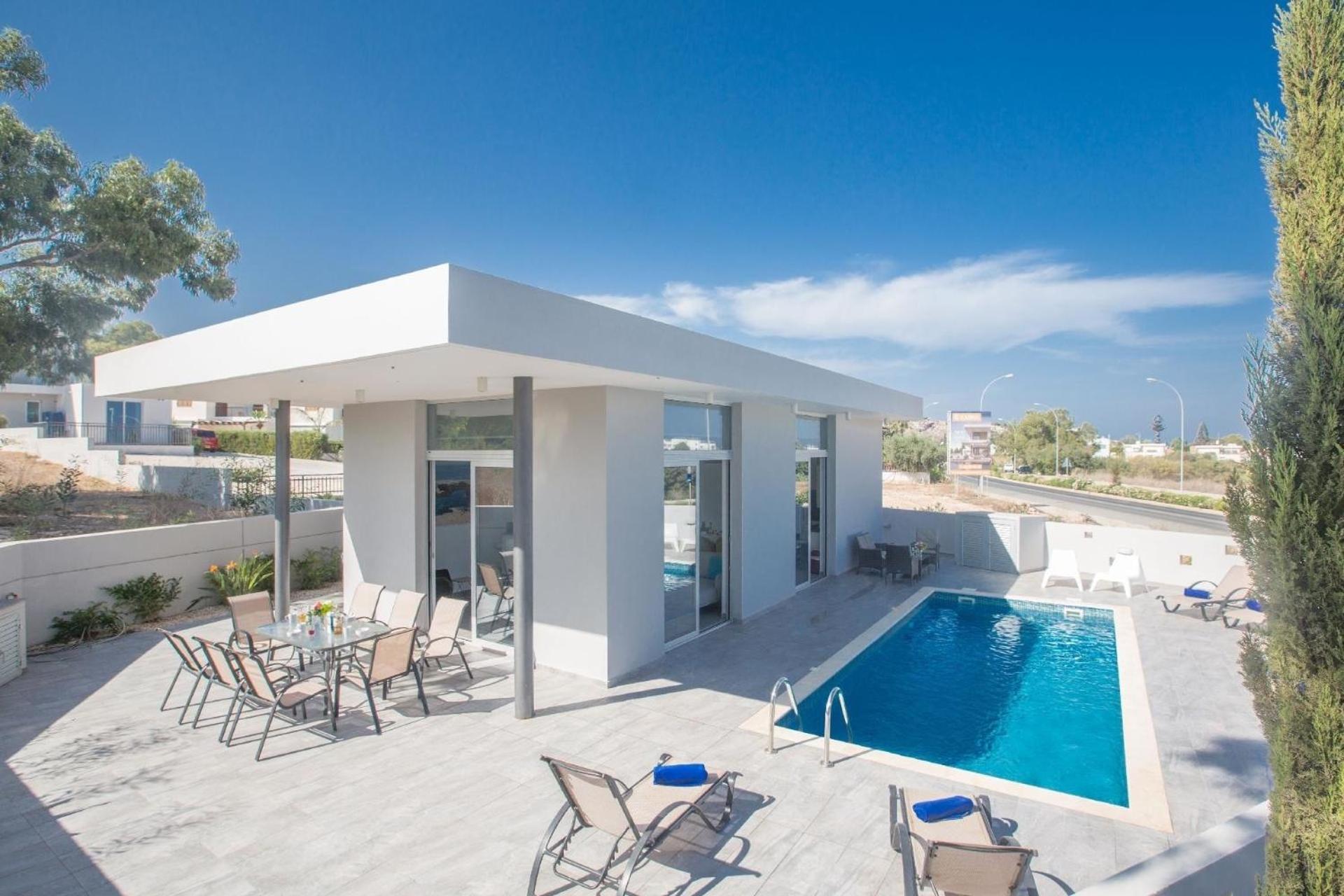 Protaras - schönes Ferienhaus für 10 Personen