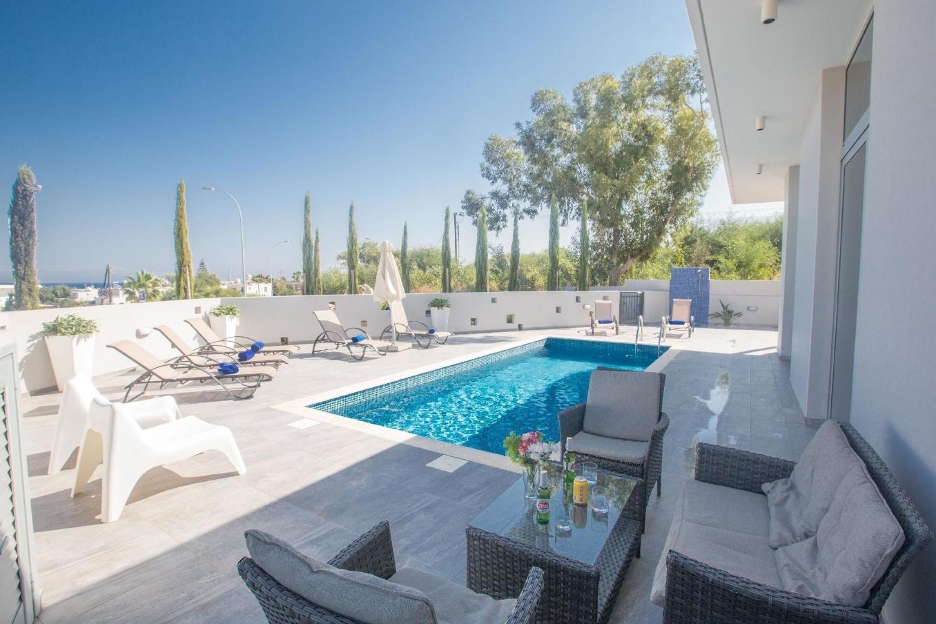 Protaras - schönes Ferienhaus für 10 Personen