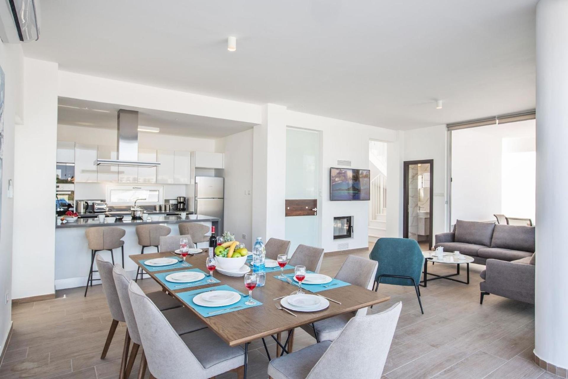 Schönes Ferienhaus Olivine für 11 Personen
