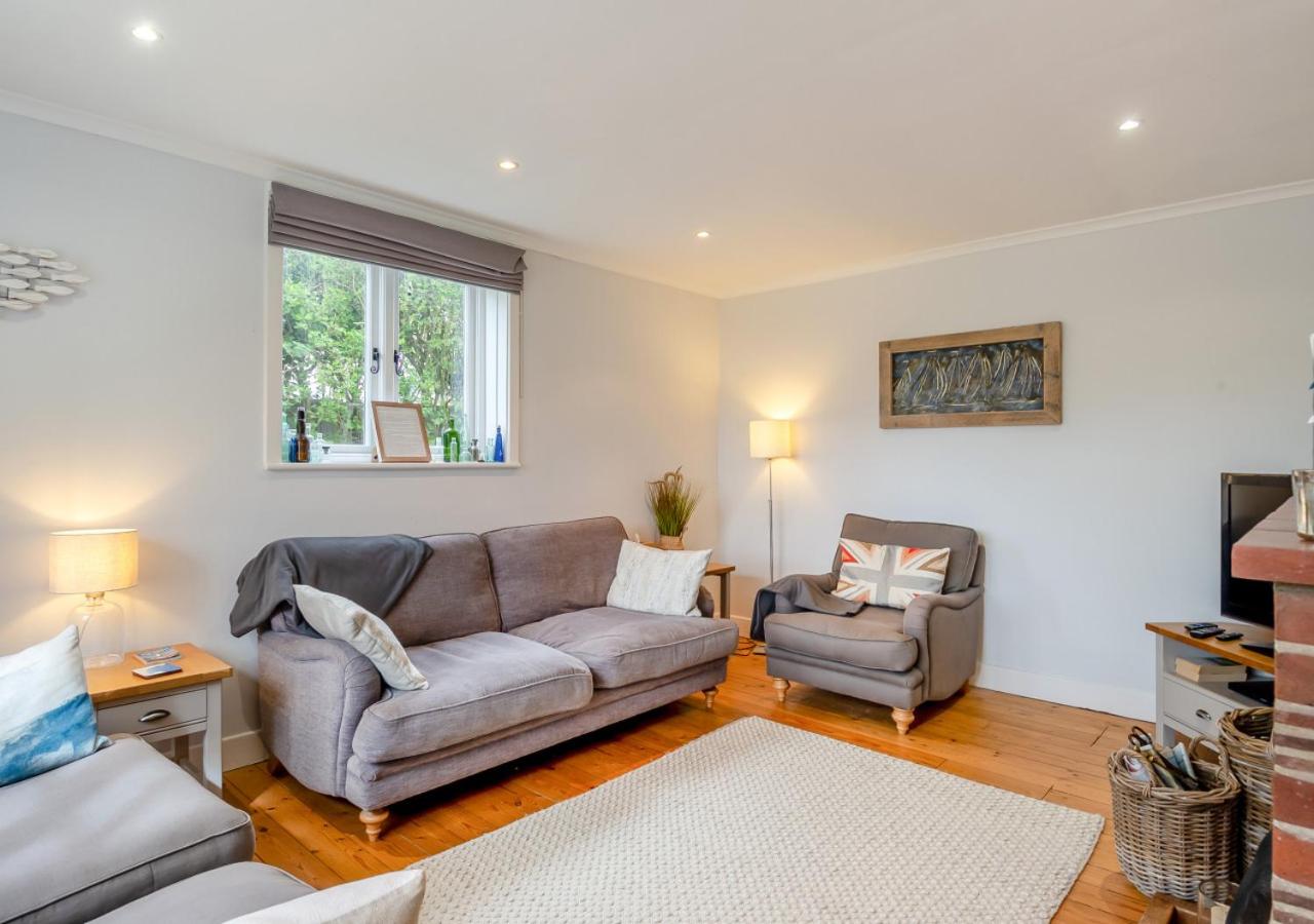 4 Bed in Walberswick oc-pemb