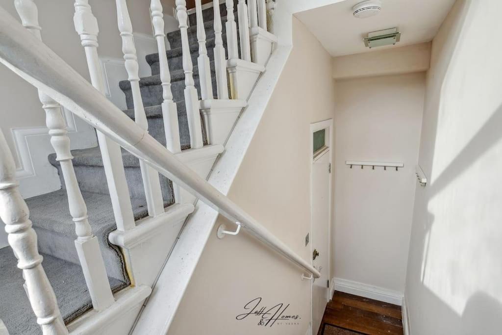 Family Oasis Ensuite - Remote Working, high-speed Wi-Fi