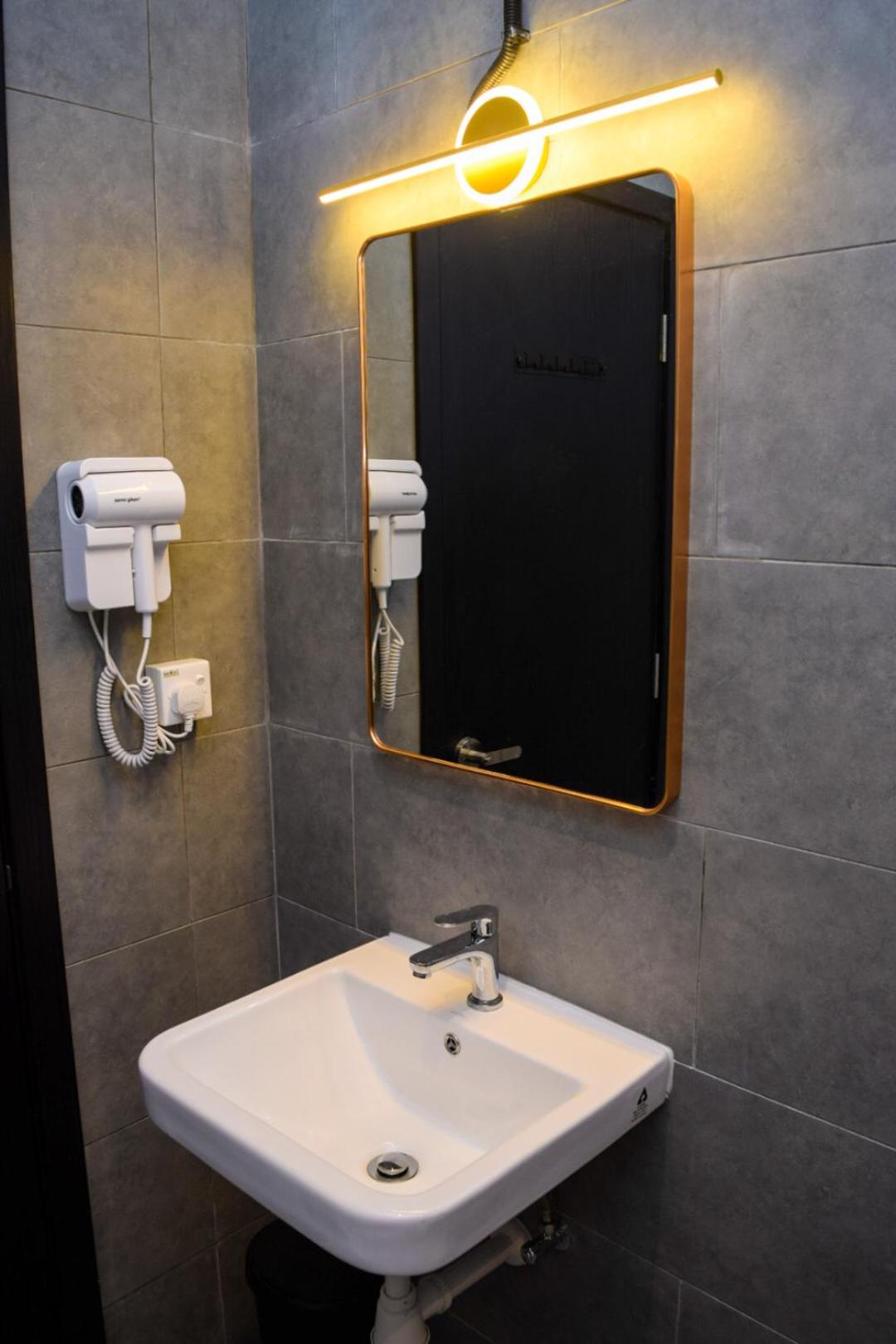 Neu Suites by Snugster 2 Bedroom, 3km to KLCC