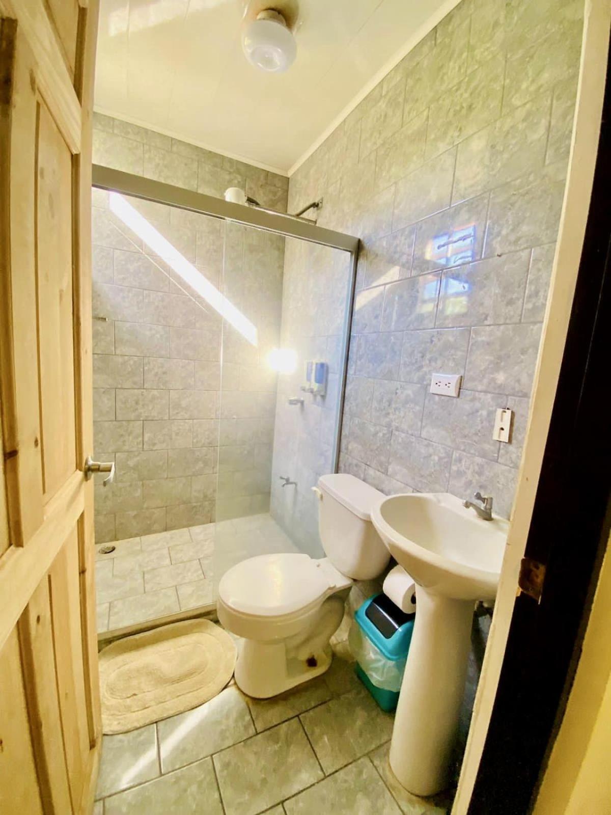 Comfy dog-friendly apt, shared pool - close to Tamarindo