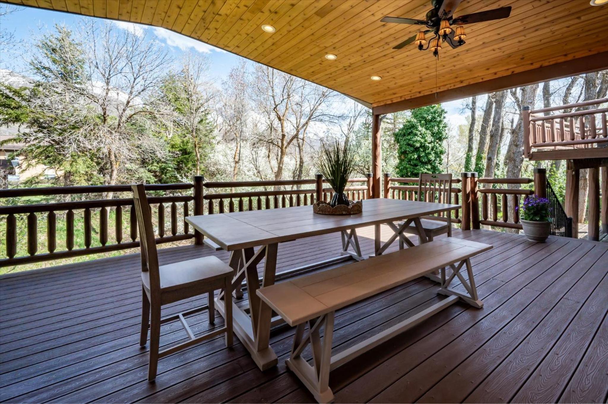Mountain Haus - Game Room, Hot Tub, Home Gym view 2