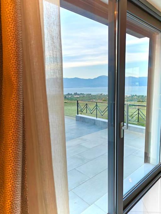 Alexiou Luxury Villa