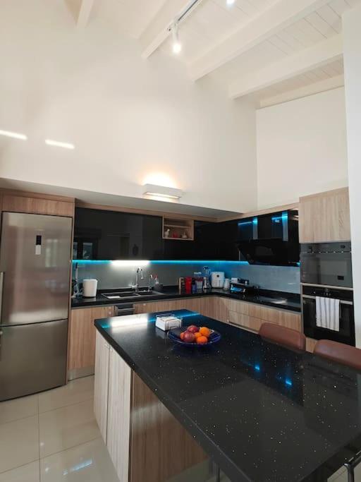 Alexiou Luxury Villa