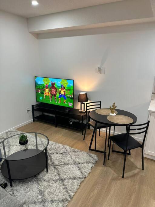 Guest suite in Southwest Calgary