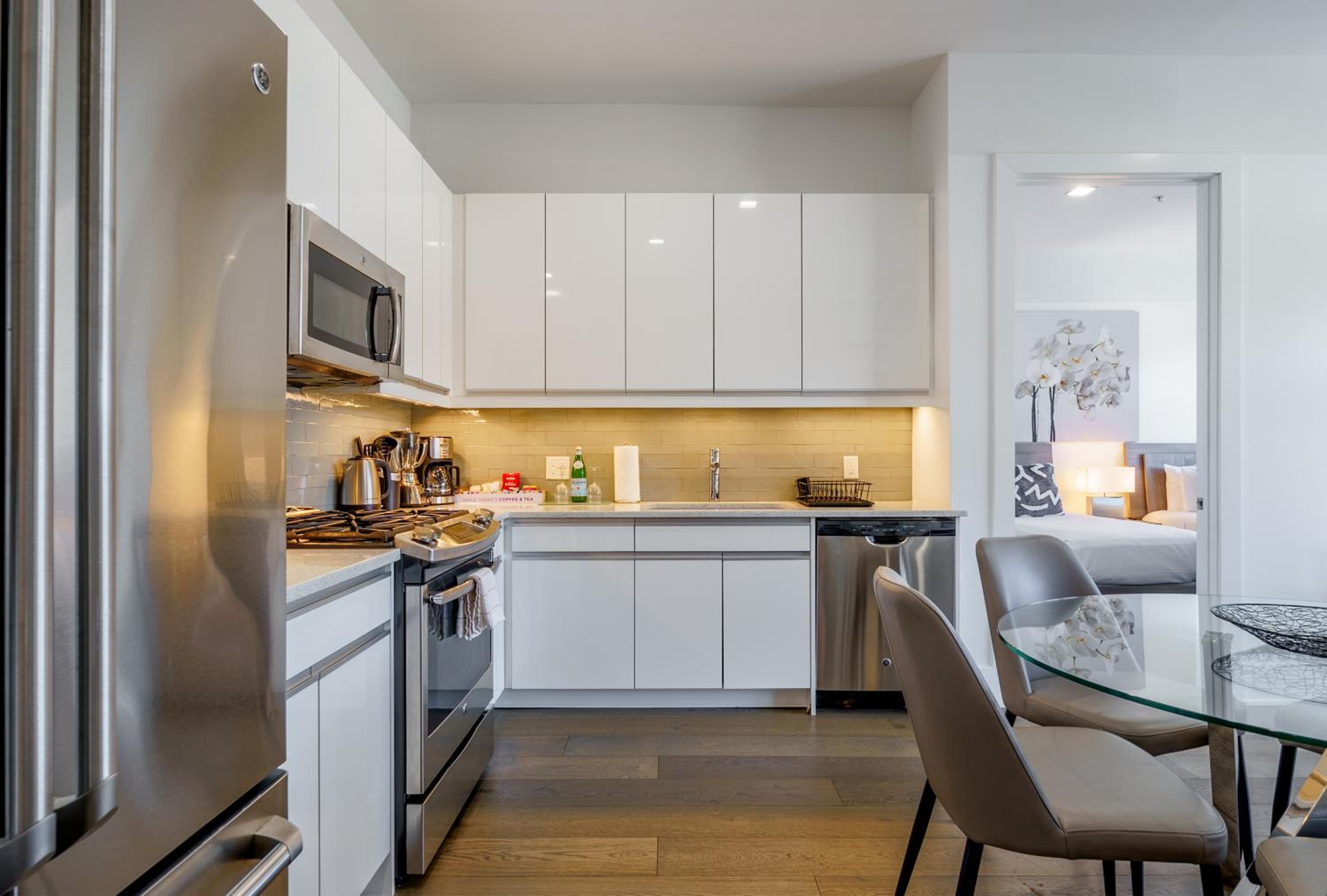Dharma Home Suites Hoboken, photo 43