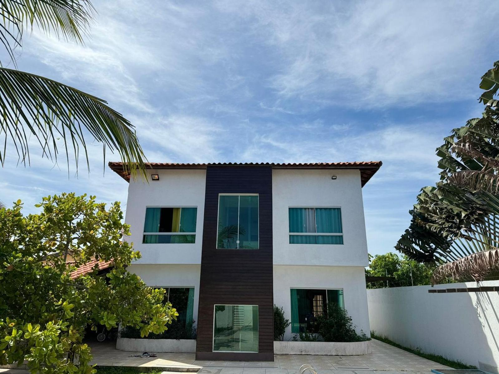 Casa no cond Canto de Arembepe