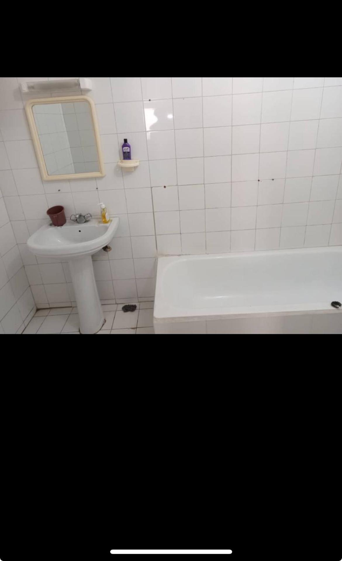 Photo 33