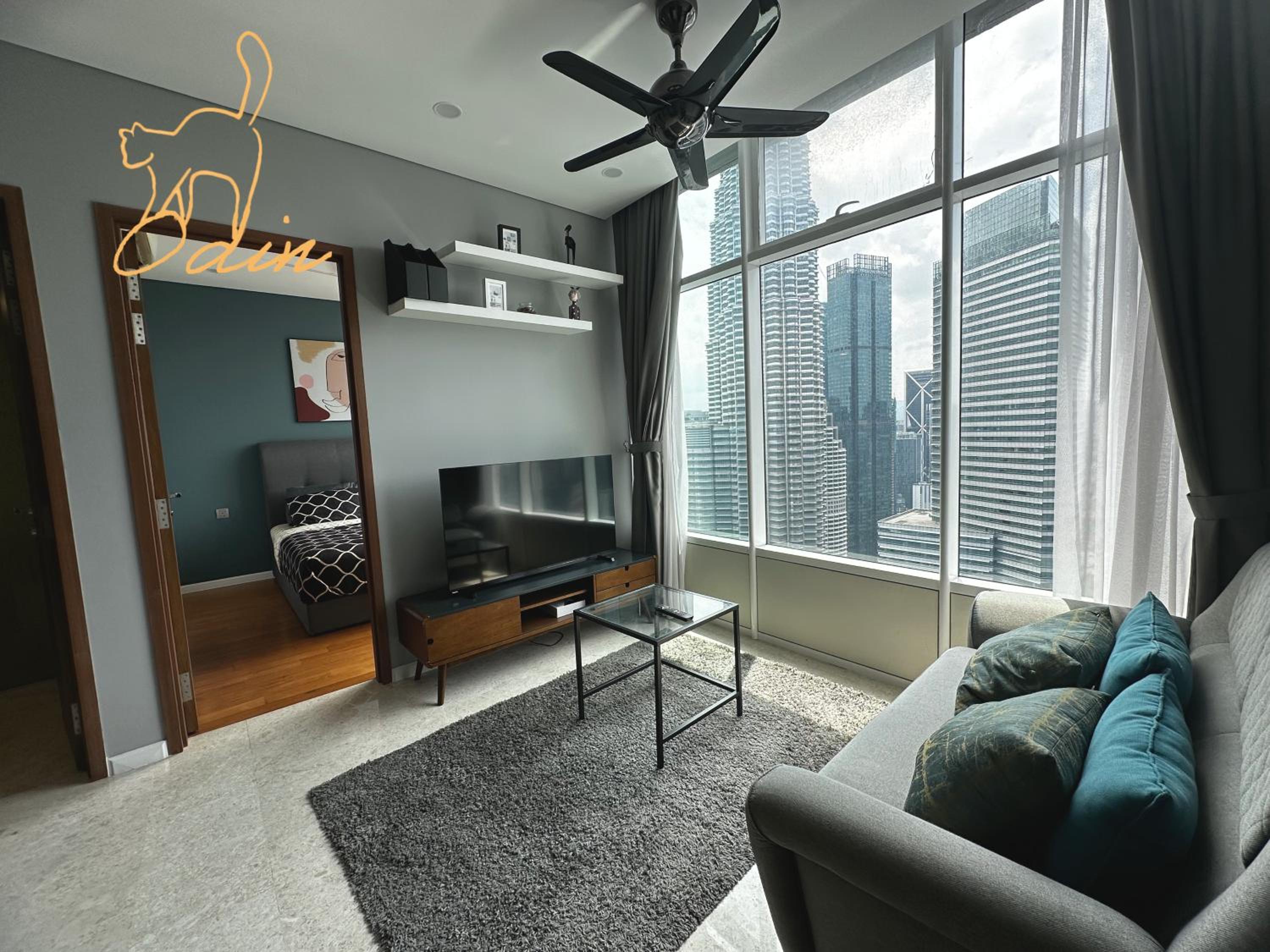 High Floor Lux Apartment Across KLCC