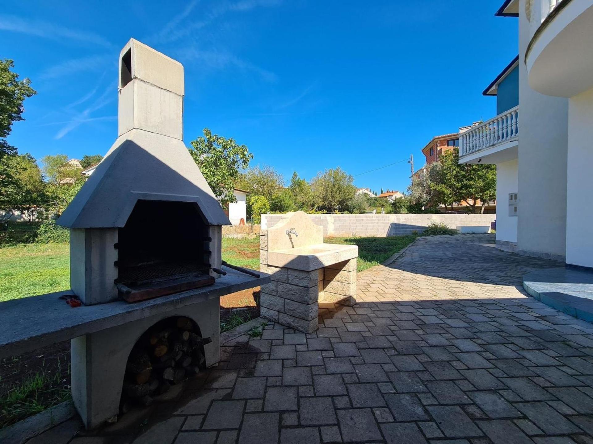 Ferienhaus für 10 Personen ca 180 qm in Medulin, Istrien Südküste von Istrien view 4