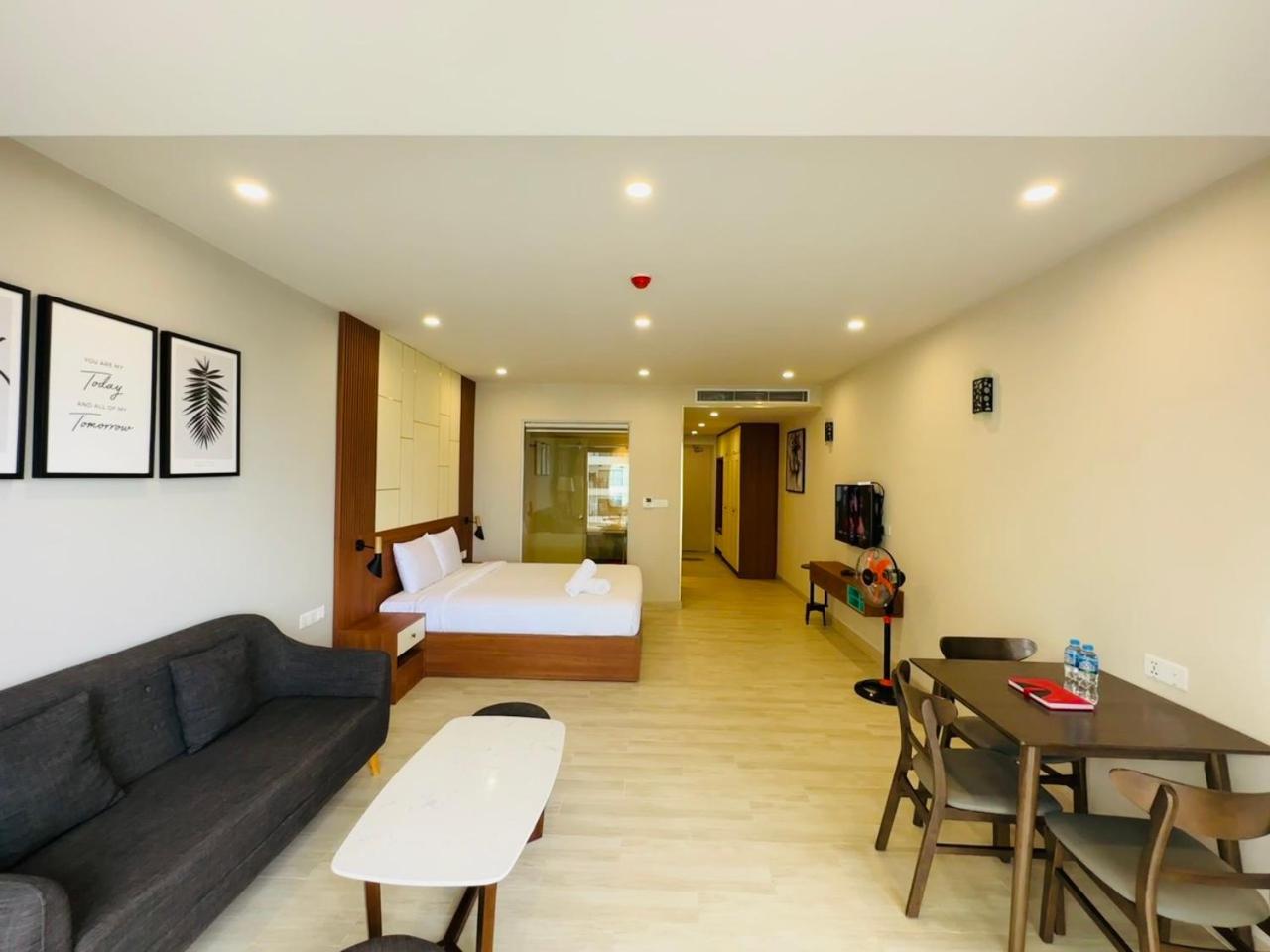 Gold Coast Serviced Apartment Nha Trang view 2