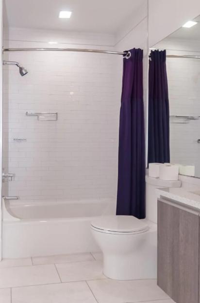 Dharma Home Suites Hoboken, photo 52
