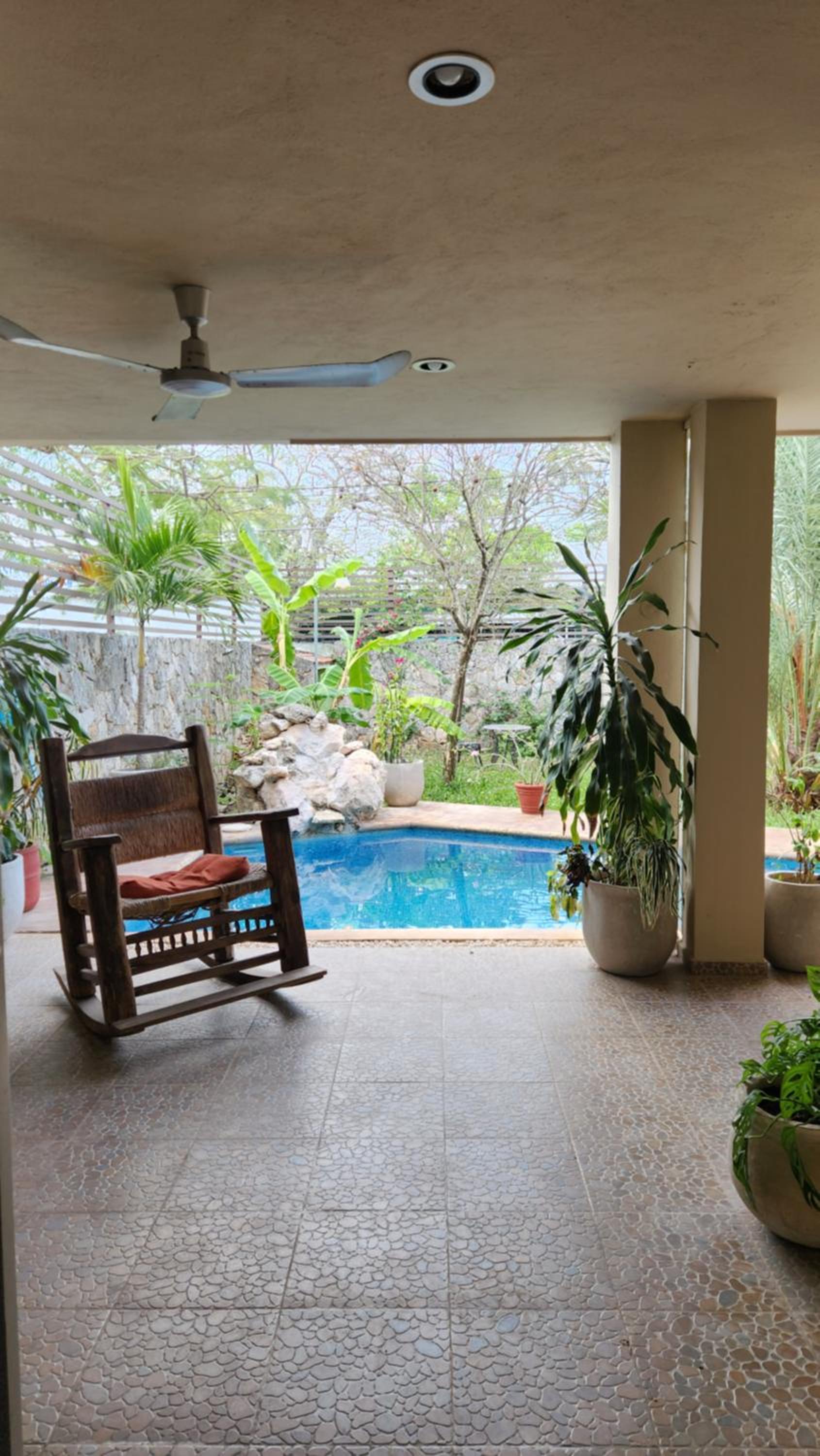 POOL HOUSE VALLADOLID