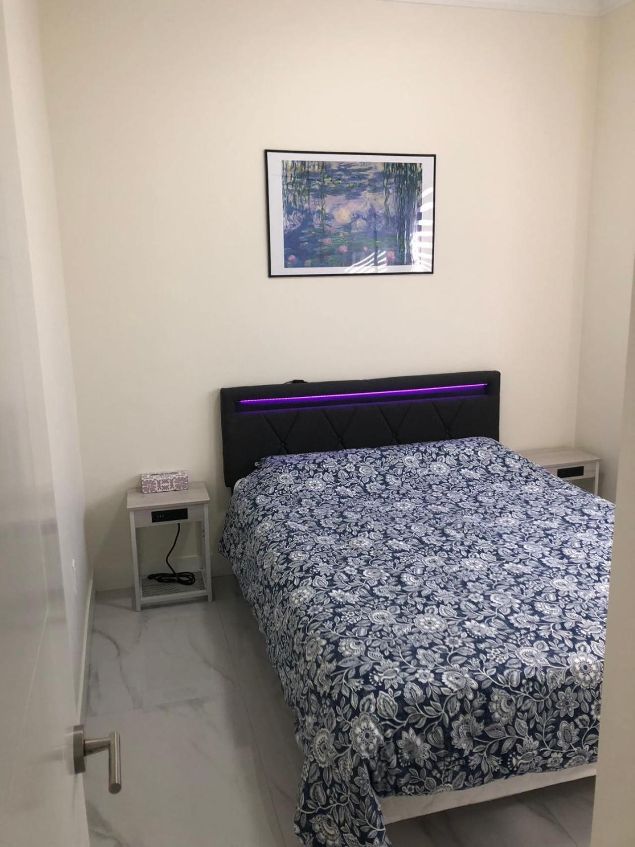 Ground Lvl Brand New Suite - Two Bedroom