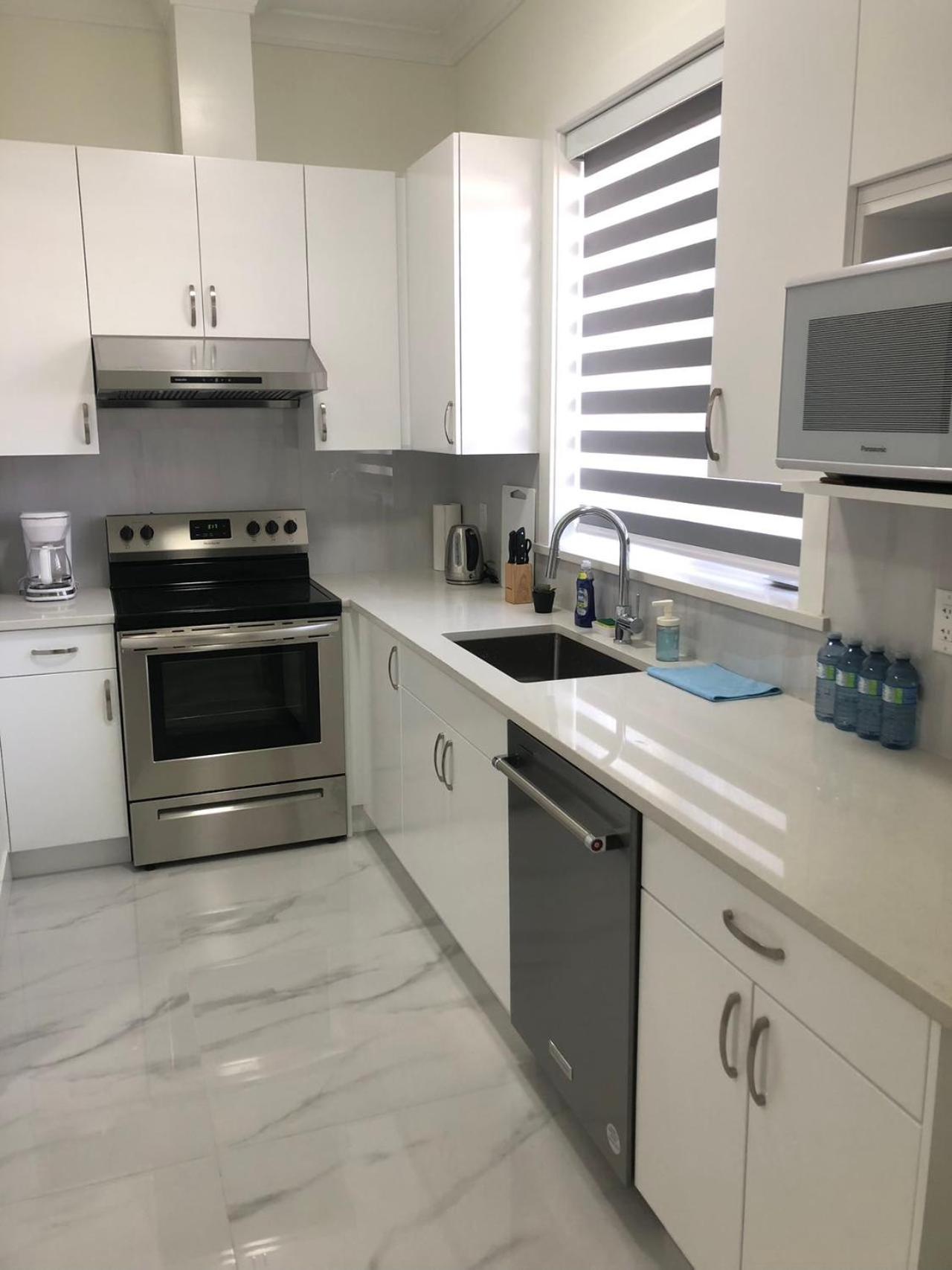 Ground Lvl Brand New Suite - Two Bedroom