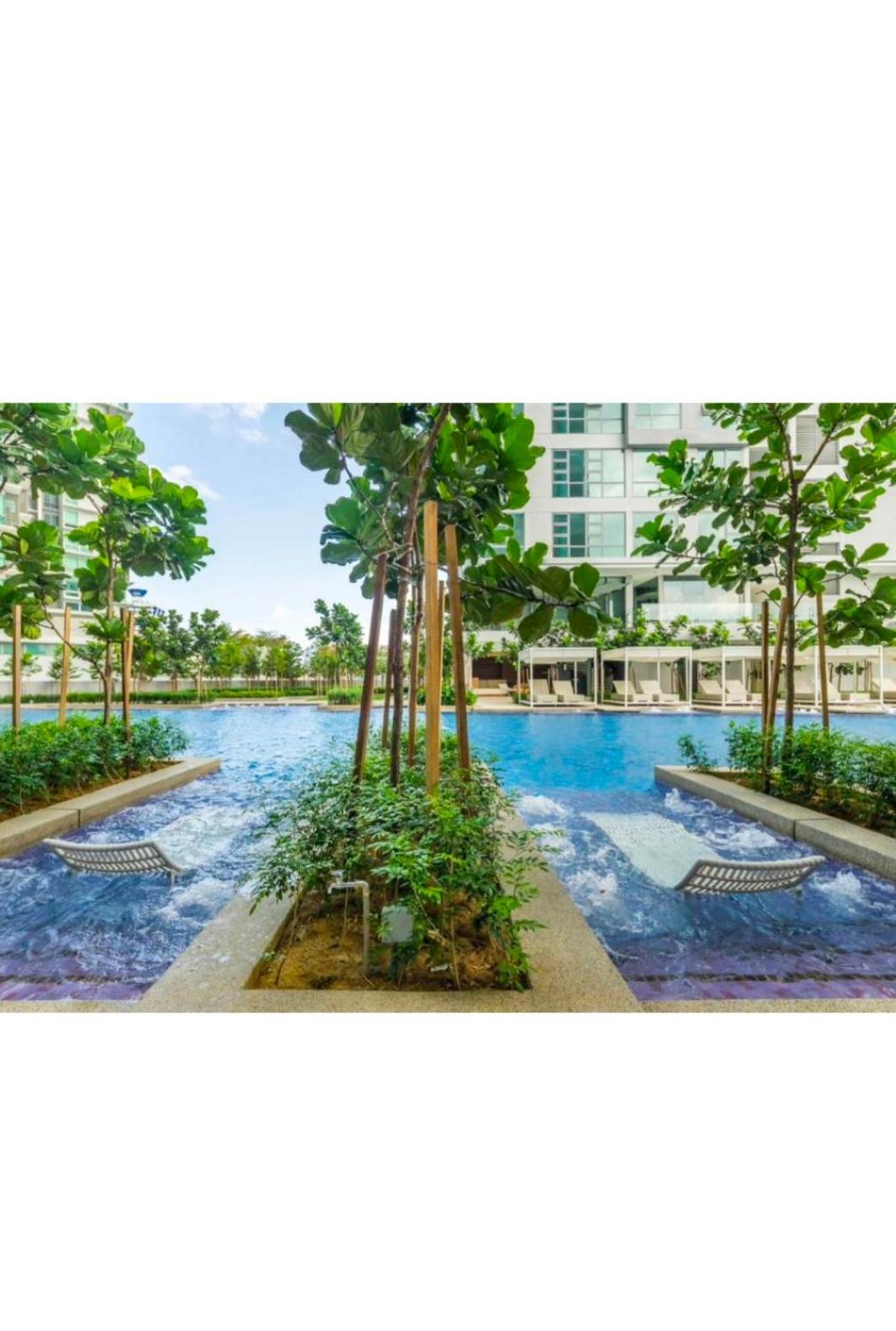 Modern And Cozy Robertson Apartment Bukit-Bintang City Centre