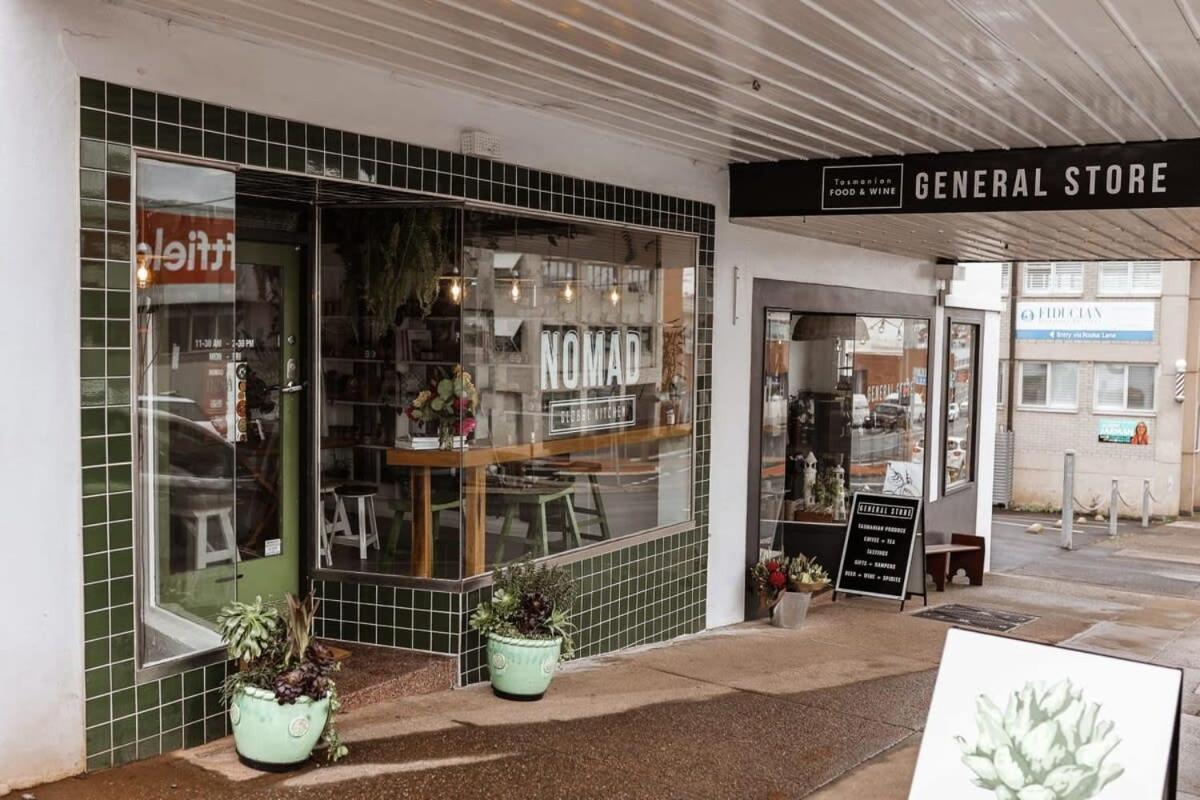 New Listing Loft Apt & A C in Heart of Devonport