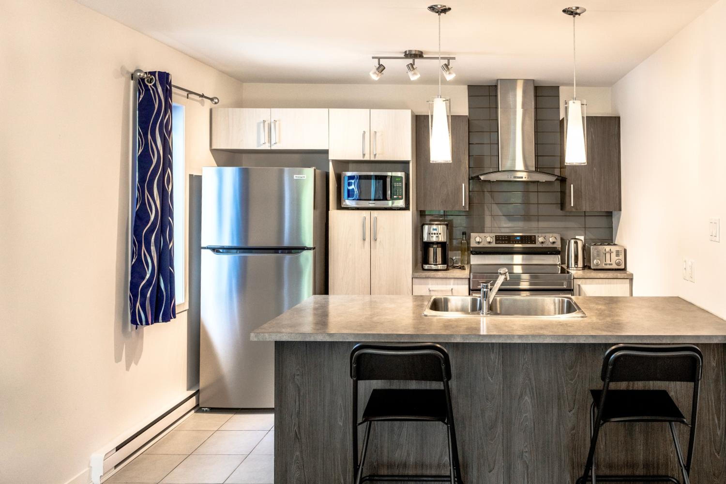 Appartment 2BR 4 beds AC wi-Fi Smart TV FreeParking